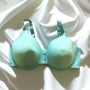 Vanity Fair Bra Beautiful Benefits Aqua Size 40DD Smooth Bra Everyday Bra